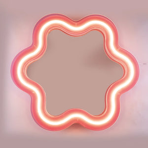 Supercurve Mirror Flower