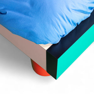 SUPERBED RED GRID